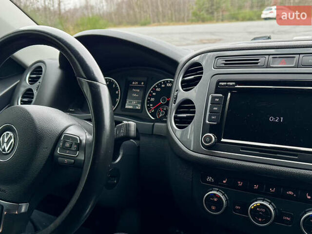 Белый Фольксваген Тигуан, объемом двигателя 1.98 л и пробегом 283 тыс. км за 12500 $, фото 21 на Automoto.ua