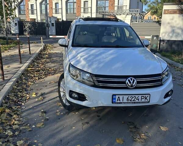 Белый Фольксваген Тигуан, объемом двигателя 1.98 л и пробегом 148 тыс. км за 13800 $, фото 4 на Automoto.ua