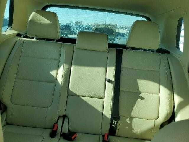 Белый Фольксваген Тигуан, объемом двигателя 2 л и пробегом 81 тыс. км за 2000 $, фото 9 на Automoto.ua