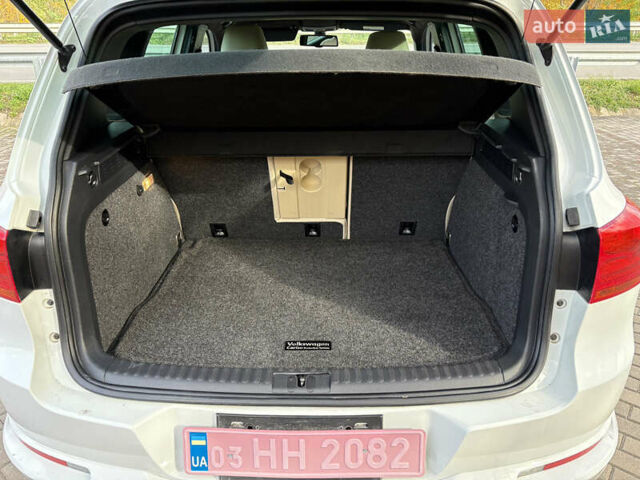 Белый Фольксваген Тигуан, объемом двигателя 2 л и пробегом 147 тыс. км за 13900 $, фото 26 на Automoto.ua