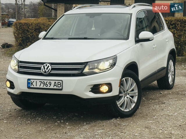 Белый Фольксваген Тигуан, объемом двигателя 1.98 л и пробегом 241 тыс. км за 11800 $, фото 1 на Automoto.ua