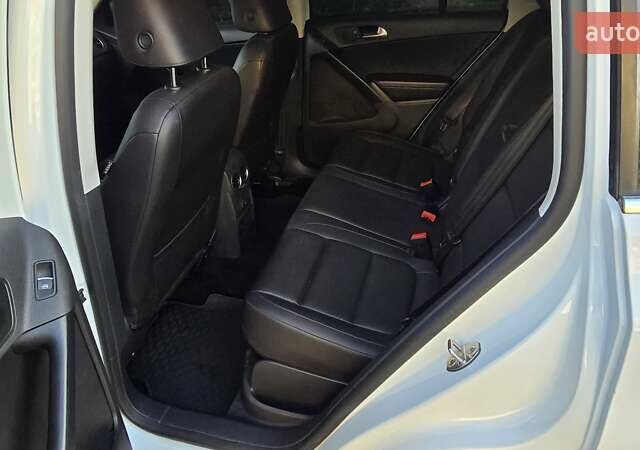 Белый Фольксваген Тигуан, объемом двигателя 1.98 л и пробегом 127 тыс. км за 14700 $, фото 22 на Automoto.ua