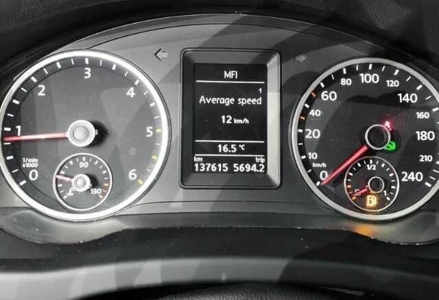 Белый Фольксваген Тигуан, объемом двигателя 2 л и пробегом 137 тыс. км за 13500 $, фото 13 на Automoto.ua