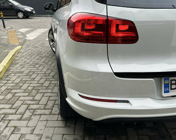 Белый Фольксваген Тигуан, объемом двигателя 1.98 л и пробегом 173 тыс. км за 15900 $, фото 14 на Automoto.ua