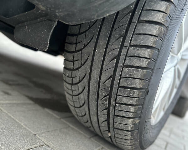 Білий Фольксваген Тігуан, об'ємом двигуна 2 л та пробігом 205 тис. км за 10250 $, фото 10 на Automoto.ua