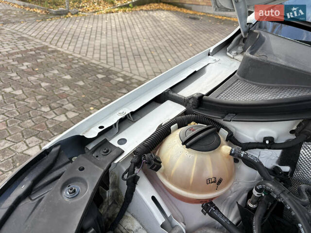 Белый Фольксваген Тигуан, объемом двигателя 2 л и пробегом 147 тыс. км за 13900 $, фото 40 на Automoto.ua