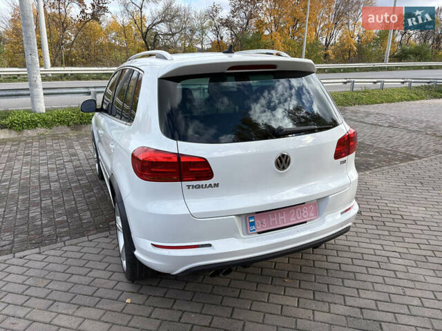 Белый Фольксваген Тигуан, объемом двигателя 2 л и пробегом 147 тыс. км за 13900 $, фото 11 на Automoto.ua