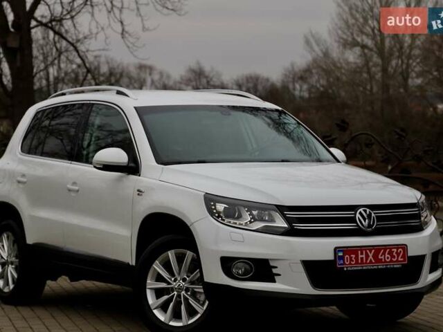 Белый Фольксваген Тигуан, объемом двигателя 2 л и пробегом 130 тыс. км за 16950 $, фото 24 на Automoto.ua