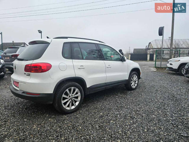 Білий Фольксваген Тігуан, об'ємом двигуна 1.98 л та пробігом 224 тис. км за 11990 $, фото 6 на Automoto.ua