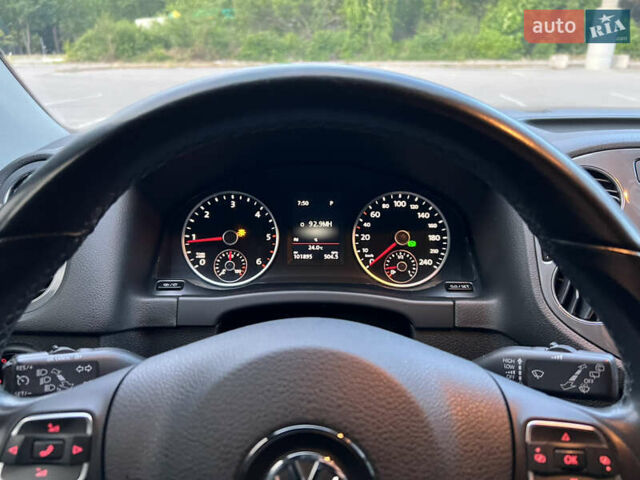 Белый Фольксваген Тигуан, объемом двигателя 1.97 л и пробегом 111 тыс. км за 17000 $, фото 28 на Automoto.ua