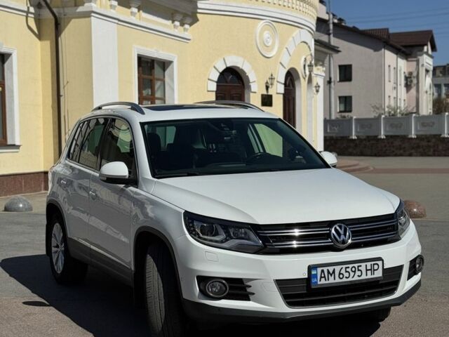 Білий Фольксваген Тігуан, об'ємом двигуна 2 л та пробігом 265 тис. км за 18200 $, фото 1 на Automoto.ua