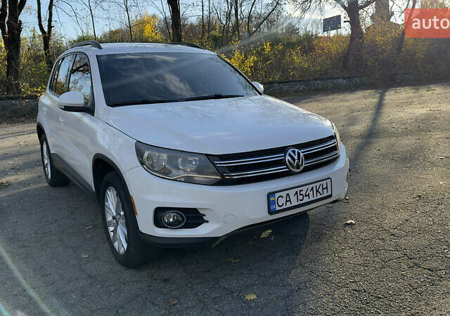 Белый Фольксваген Тигуан, объемом двигателя 1.98 л и пробегом 190 тыс. км за 14500 $, фото 1 на Automoto.ua