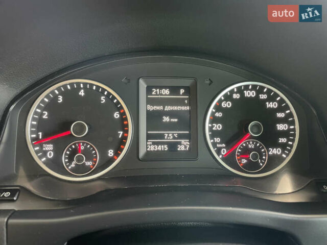 Белый Фольксваген Тигуан, объемом двигателя 2 л и пробегом 283 тыс. км за 10700 $, фото 3 на Automoto.ua