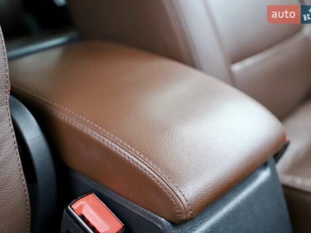 Белый Фольксваген Тигуан, объемом двигателя 2 л и пробегом 130 тыс. км за 16950 $, фото 74 на Automoto.ua