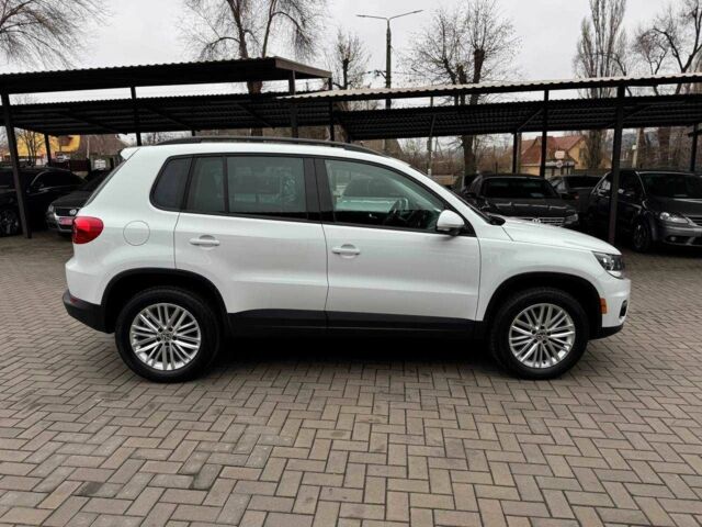 Белый Фольксваген Тигуан, объемом двигателя 2 л и пробегом 124 тыс. км за 13300 $, фото 8 на Automoto.ua