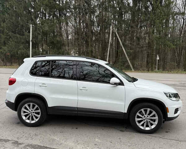 Белый Фольксваген Тигуан, объемом двигателя 1.98 л и пробегом 130 тыс. км за 13300 $, фото 6 на Automoto.ua