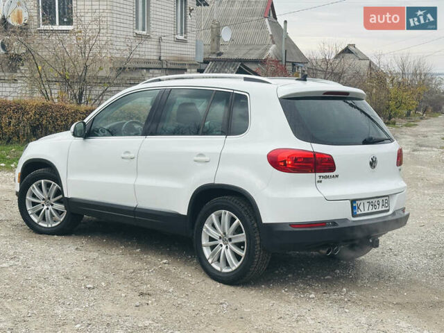 Белый Фольксваген Тигуан, объемом двигателя 1.98 л и пробегом 241 тыс. км за 11800 $, фото 8 на Automoto.ua