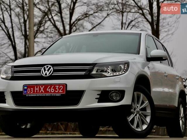 Белый Фольксваген Тигуан, объемом двигателя 2 л и пробегом 130 тыс. км за 16950 $, фото 29 на Automoto.ua