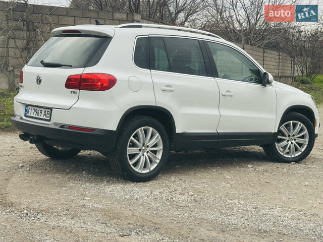 Белый Фольксваген Тигуан, объемом двигателя 1.98 л и пробегом 241 тыс. км за 11800 $, фото 6 на Automoto.ua