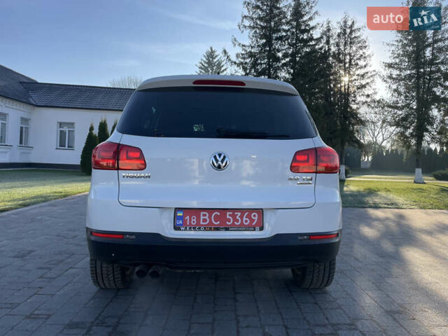 Белый Фольксваген Тигуан, объемом двигателя 2 л и пробегом 283 тыс. км за 10700 $, фото 68 на Automoto.ua