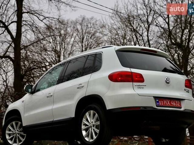 Белый Фольксваген Тигуан, объемом двигателя 2 л и пробегом 130 тыс. км за 16950 $, фото 11 на Automoto.ua