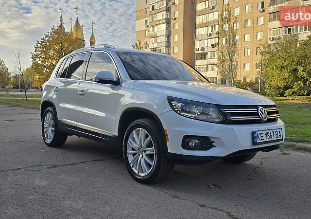 Белый Фольксваген Тигуан, объемом двигателя 1.98 л и пробегом 127 тыс. км за 14700 $, фото 13 на Automoto.ua