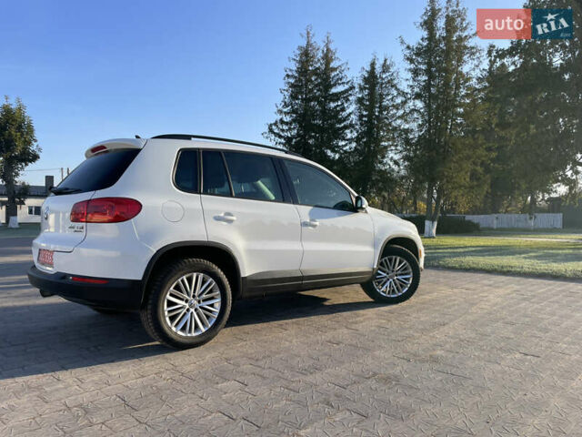 Белый Фольксваген Тигуан, объемом двигателя 2 л и пробегом 283 тыс. км за 10700 $, фото 7 на Automoto.ua