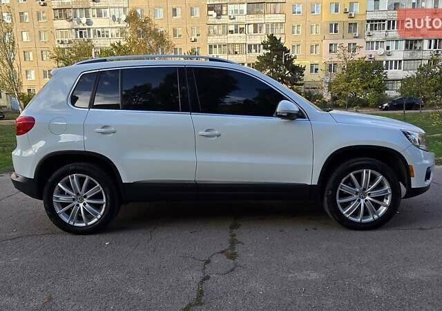 Белый Фольксваген Тигуан, объемом двигателя 1.98 л и пробегом 127 тыс. км за 14700 $, фото 12 на Automoto.ua