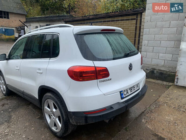 Белый Фольксваген Тигуан, объемом двигателя 1.97 л и пробегом 135 тыс. км за 14000 $, фото 3 на Automoto.ua