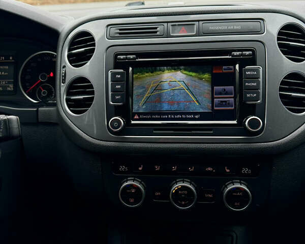 Белый Фольксваген Тигуан, объемом двигателя 1.98 л и пробегом 283 тыс. км за 12500 $, фото 20 на Automoto.ua