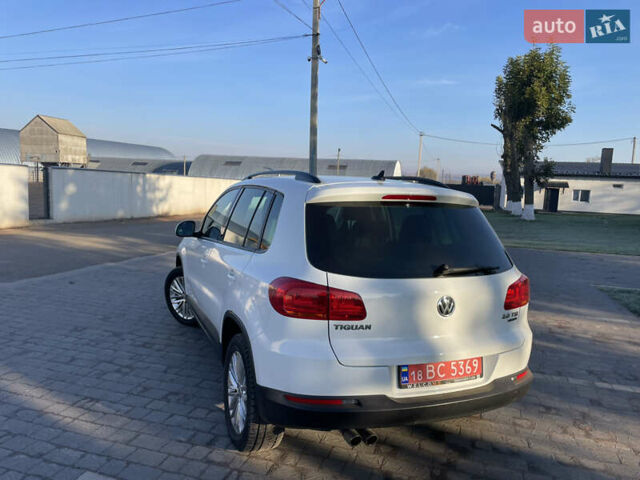 Белый Фольксваген Тигуан, объемом двигателя 2 л и пробегом 283 тыс. км за 10700 $, фото 17 на Automoto.ua