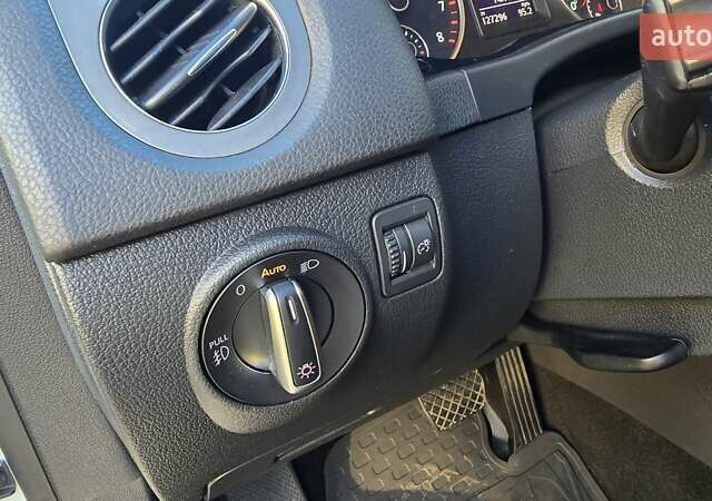 Белый Фольксваген Тигуан, объемом двигателя 1.98 л и пробегом 127 тыс. км за 14700 $, фото 18 на Automoto.ua