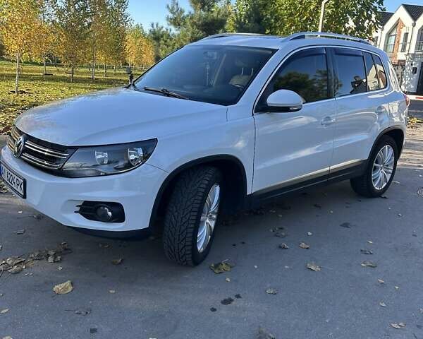 Белый Фольксваген Тигуан, объемом двигателя 1.98 л и пробегом 148 тыс. км за 13800 $, фото 5 на Automoto.ua