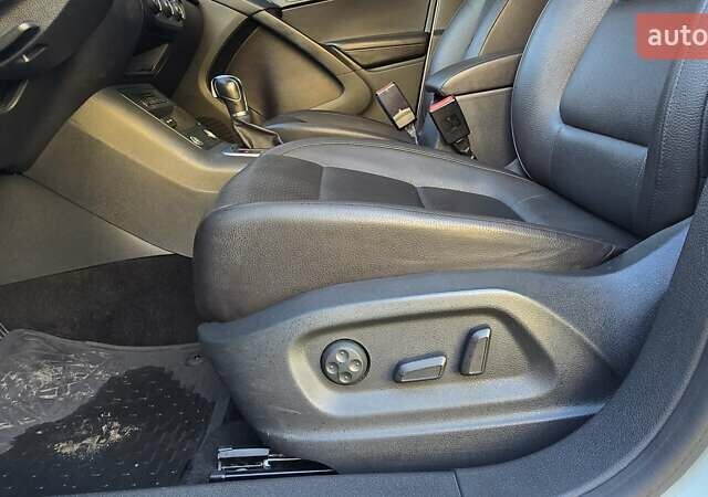 Белый Фольксваген Тигуан, объемом двигателя 1.98 л и пробегом 127 тыс. км за 14700 $, фото 17 на Automoto.ua