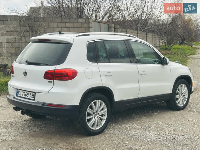 Белый Фольксваген Тигуан, объемом двигателя 1.98 л и пробегом 241 тыс. км за 11800 $, фото 14 на Automoto.ua