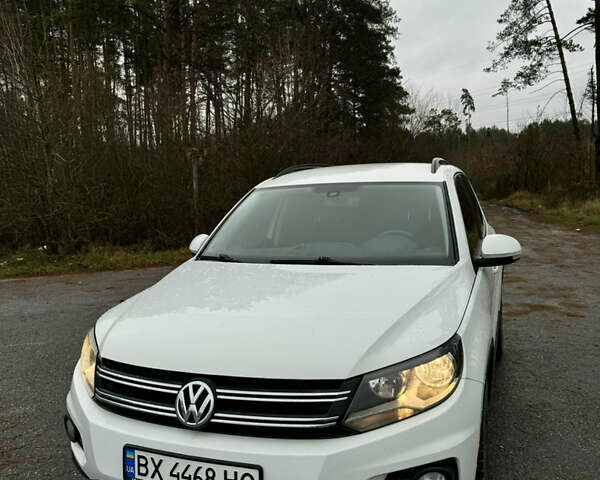 Белый Фольксваген Тигуан, объемом двигателя 1.98 л и пробегом 283 тыс. км за 12500 $, фото 2 на Automoto.ua