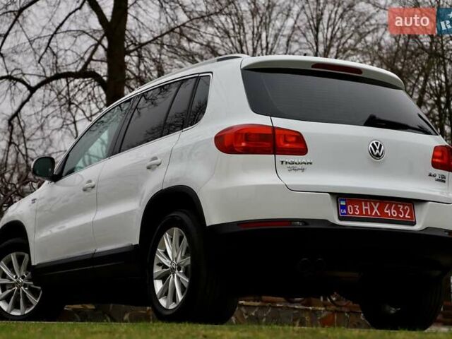 Белый Фольксваген Тигуан, объемом двигателя 2 л и пробегом 130 тыс. км за 16950 $, фото 12 на Automoto.ua