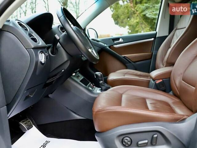 Белый Фольксваген Тигуан, объемом двигателя 2 л и пробегом 130 тыс. км за 16950 $, фото 56 на Automoto.ua