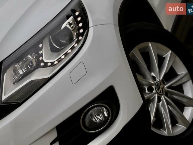 Белый Фольксваген Тигуан, объемом двигателя 2 л и пробегом 130 тыс. км за 16950 $, фото 6 на Automoto.ua