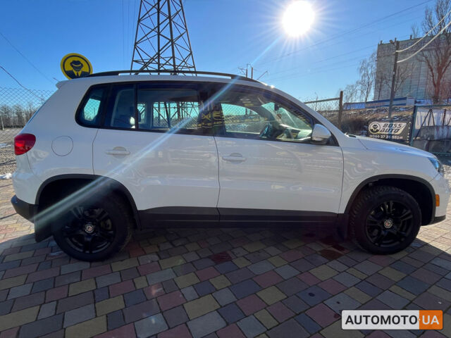 Белый Фольксваген Тигуан, объемом двигателя 2 л и пробегом 186 тыс. км за 14000 $, фото 7 на Automoto.ua