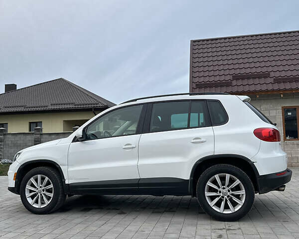 Білий Фольксваген Тігуан, об'ємом двигуна 2 л та пробігом 205 тис. км за 10250 $, фото 11 на Automoto.ua