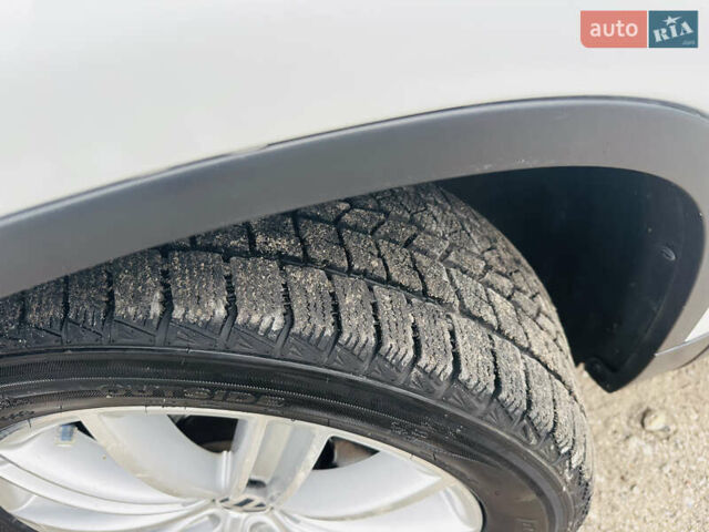 Белый Фольксваген Тигуан, объемом двигателя 1.98 л и пробегом 241 тыс. км за 11800 $, фото 19 на Automoto.ua