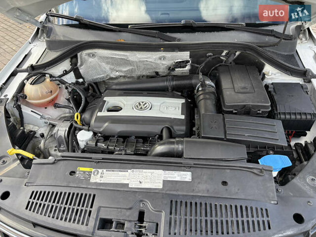 Белый Фольксваген Тигуан, объемом двигателя 2 л и пробегом 147 тыс. км за 13900 $, фото 43 на Automoto.ua