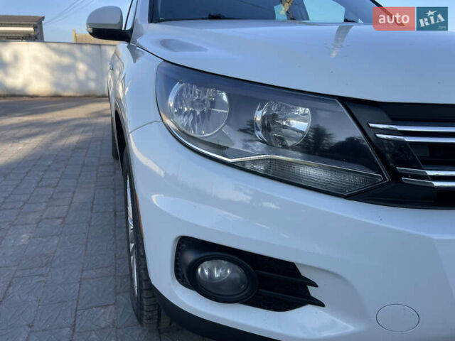 Белый Фольксваген Тигуан, объемом двигателя 2 л и пробегом 283 тыс. км за 10700 $, фото 66 на Automoto.ua