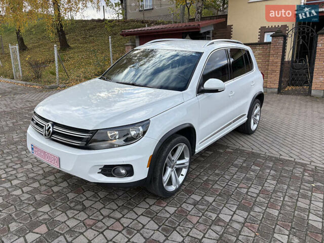 Белый Фольксваген Тигуан, объемом двигателя 2 л и пробегом 147 тыс. км за 13900 $, фото 1 на Automoto.ua