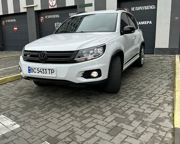 Белый Фольксваген Тигуан, объемом двигателя 1.98 л и пробегом 173 тыс. км за 15900 $, фото 4 на Automoto.ua