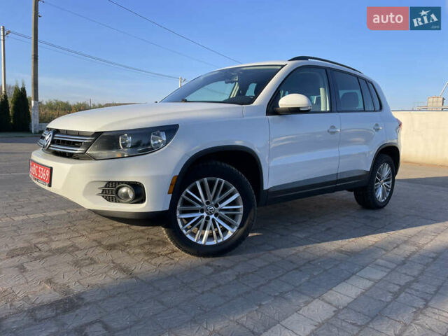 Белый Фольксваген Тигуан, объемом двигателя 2 л и пробегом 283 тыс. км за 10700 $, фото 2 на Automoto.ua