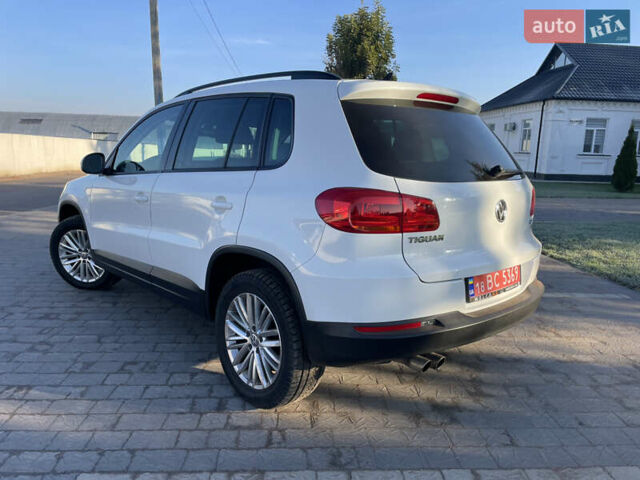 Белый Фольксваген Тигуан, объемом двигателя 2 л и пробегом 283 тыс. км за 10700 $, фото 15 на Automoto.ua