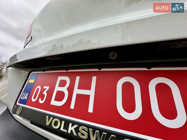 Белый Фольксваген Тигуан, объемом двигателя 2 л и пробегом 228 тыс. км за 12999 $, фото 47 на Automoto.ua