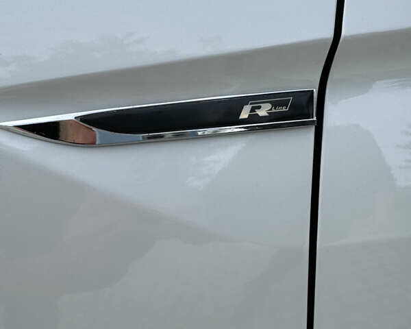 Білий Фольксваген Тігуан, об'ємом двигуна 1.98 л та пробігом 125 тис. км за 21300 $, фото 31 на Automoto.ua